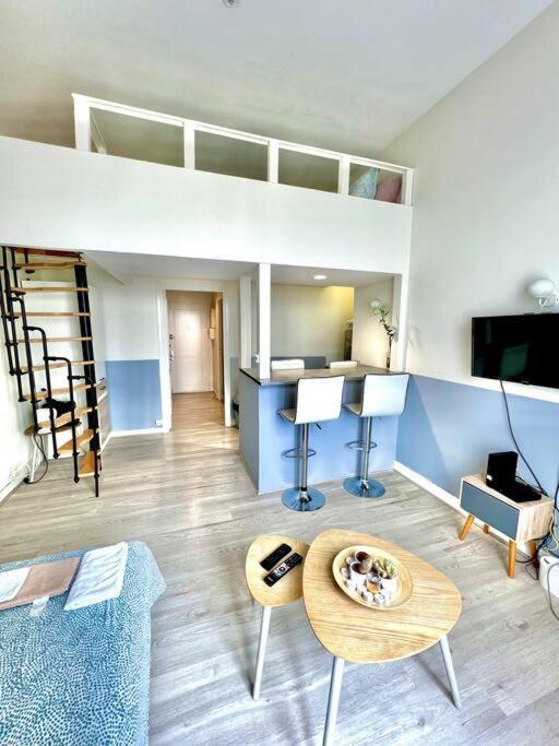 Appartement Au Bord Des Berges + Parking Toulouse Luaran gambar