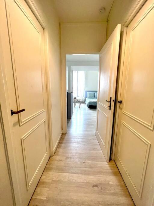 Appartement Au Bord Des Berges + Parking Toulouse Luaran gambar