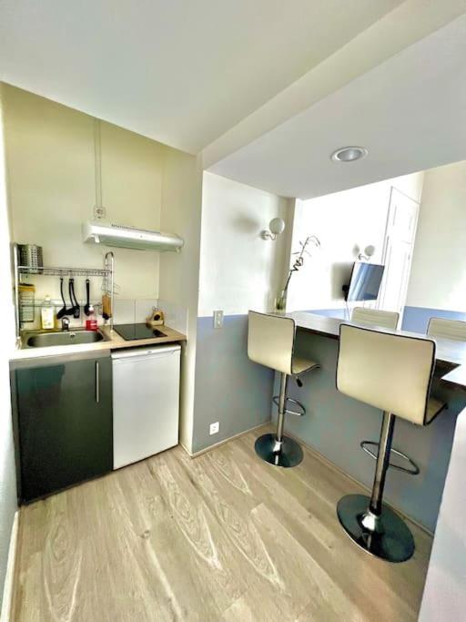 Appartement Au Bord Des Berges + Parking Toulouse Luaran gambar
