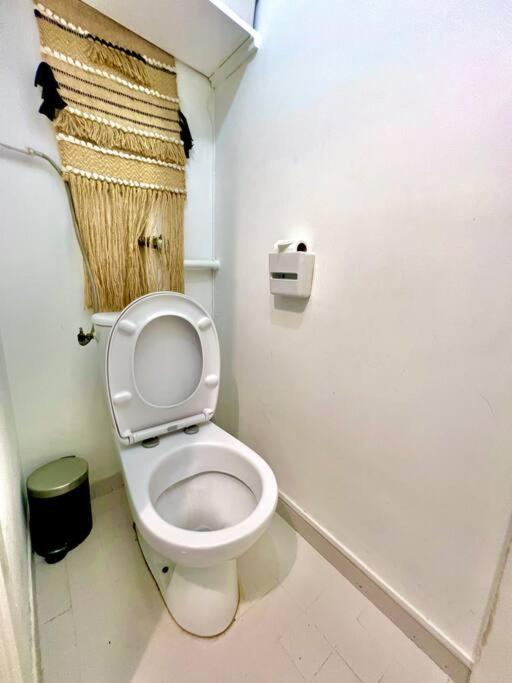 Appartement Au Bord Des Berges + Parking Toulouse Luaran gambar
